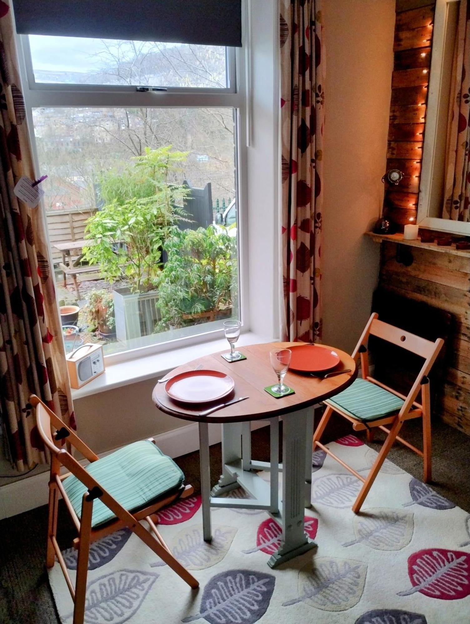The Cabin - Great Views, Garden, Netflix, Near Town Hebden Bridge Bilik gambar